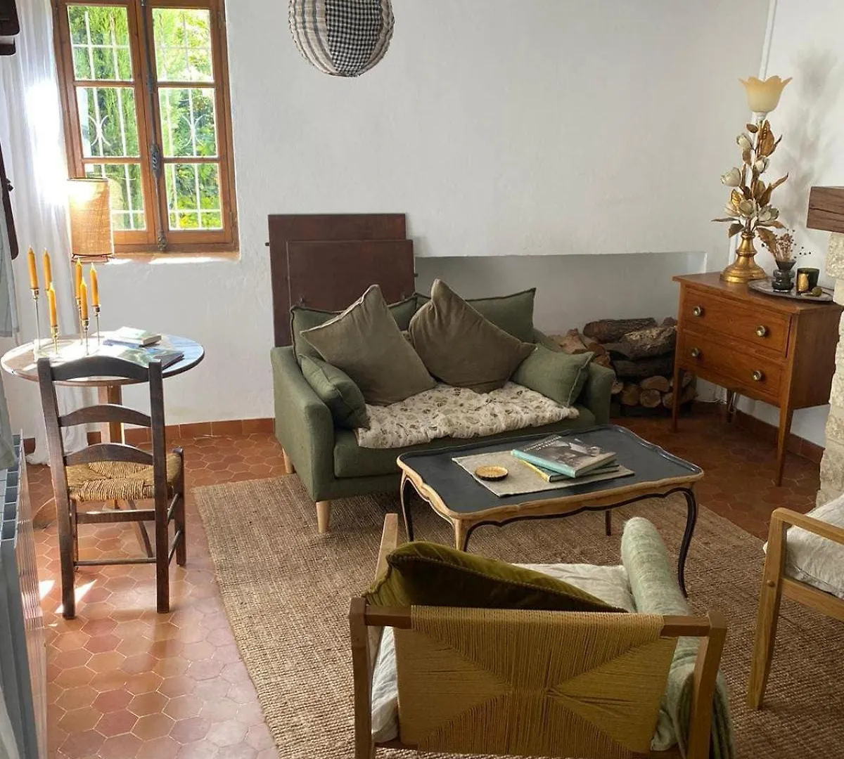 La Maison Madeleine Nyons 0*,